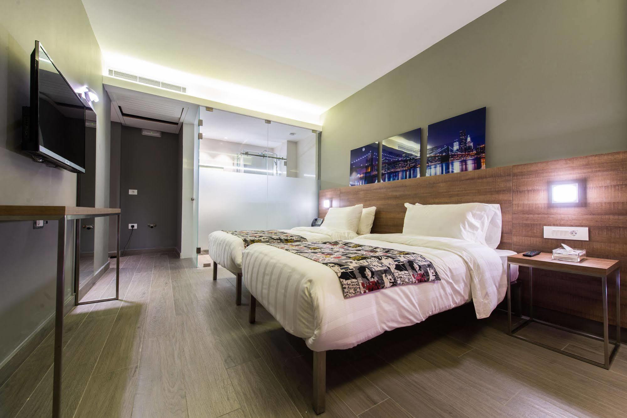 Caramel Boutique Hotel Beirut Exterior photo