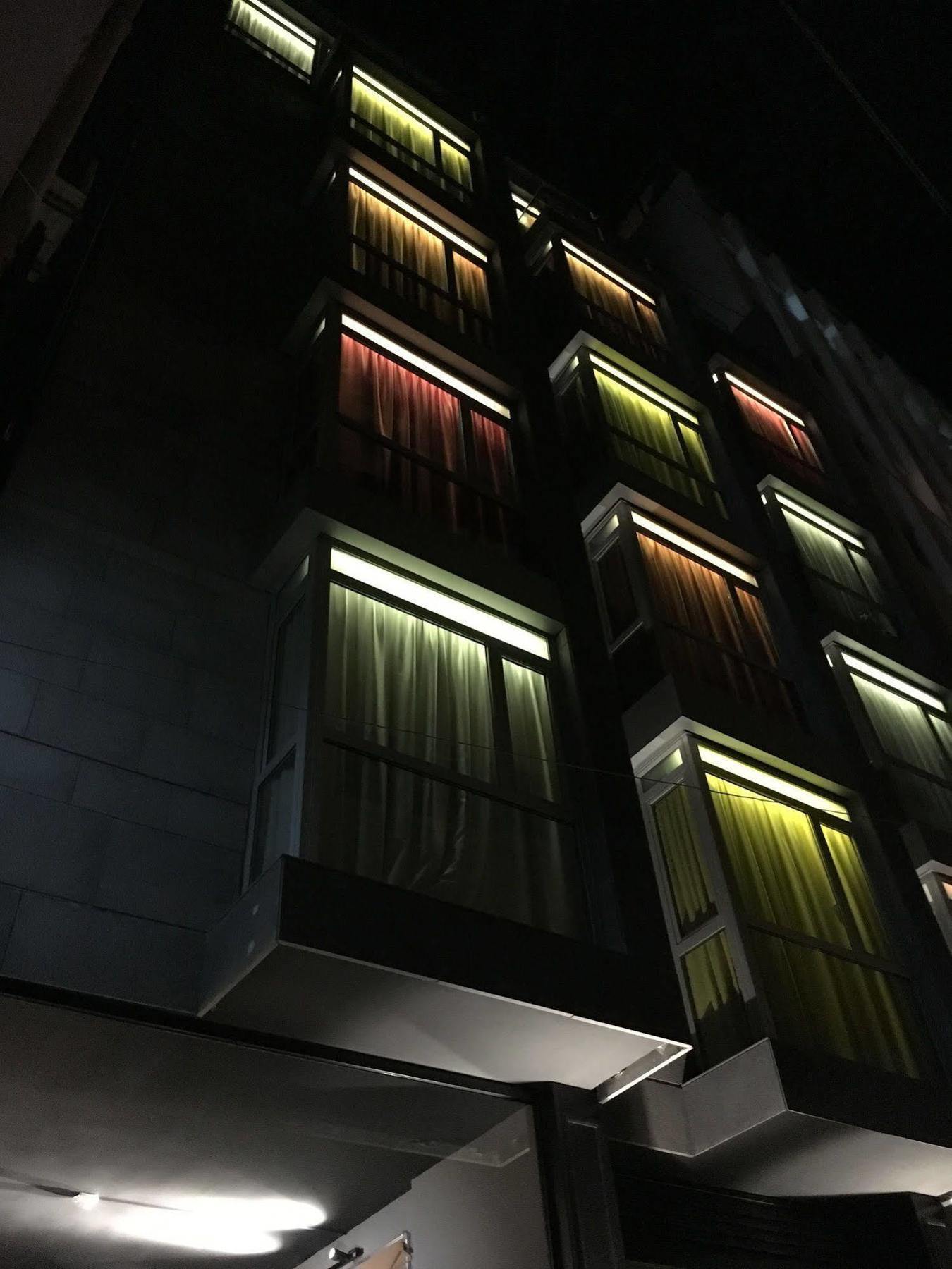 Caramel Boutique Hotel Beirut Exterior photo